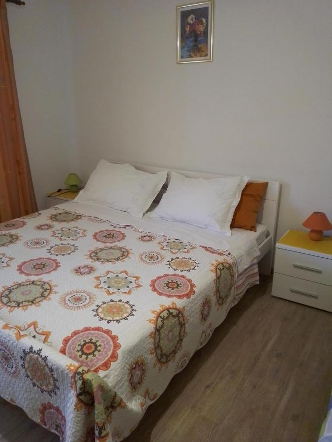 Apartmani Gracela 沃迪切 外观 照片
