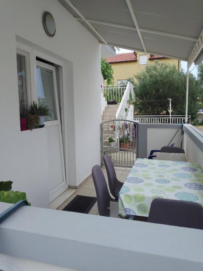 Apartmani Gracela 沃迪切 外观 照片