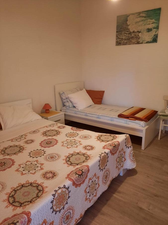 Apartmani Gracela 沃迪切 外观 照片