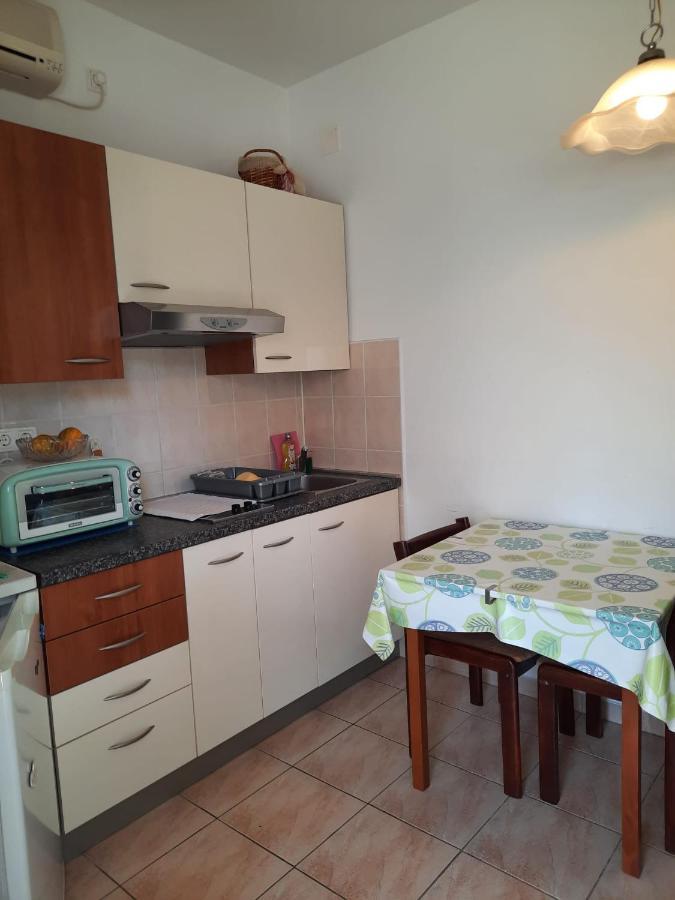 Apartmani Gracela 沃迪切 外观 照片