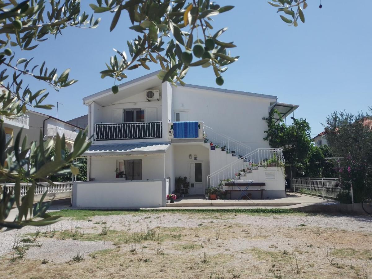 Apartmani Gracela 沃迪切 外观 照片