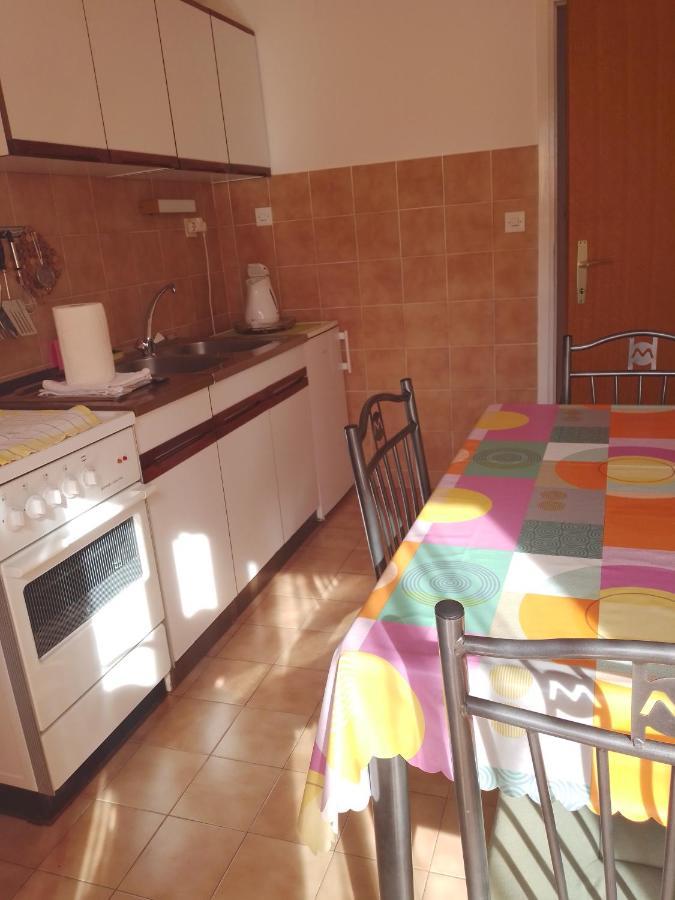 Apartmani Gracela 沃迪切 外观 照片